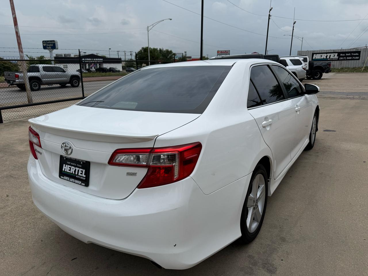 Toyota Camry XLE 2013