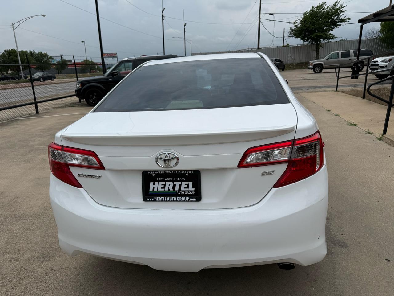 Toyota Camry XLE 2013