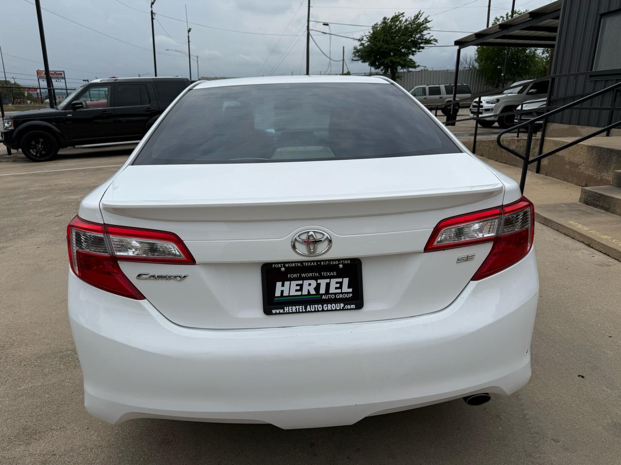 Toyota Camry XLE 2013