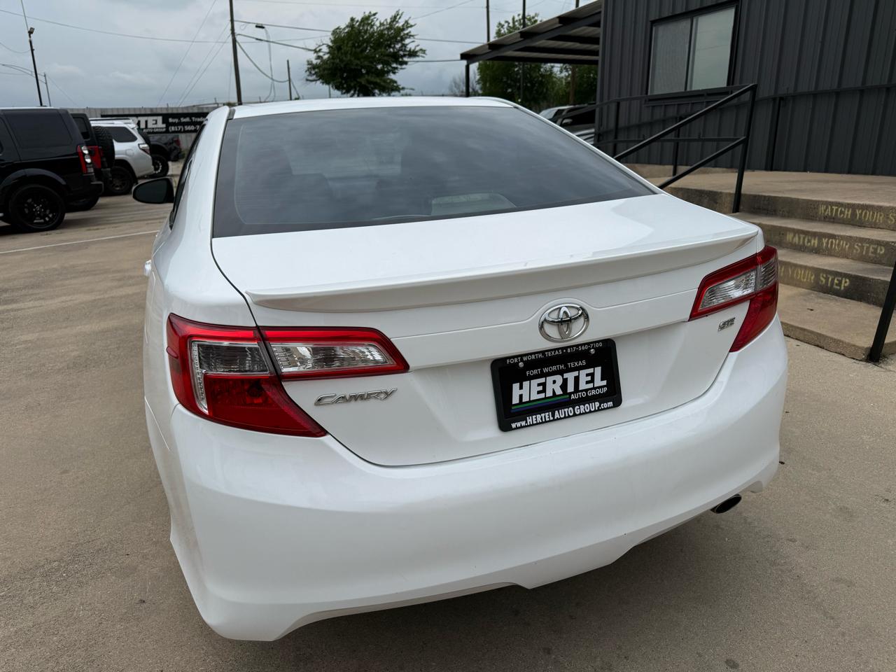 Toyota Camry XLE 2013