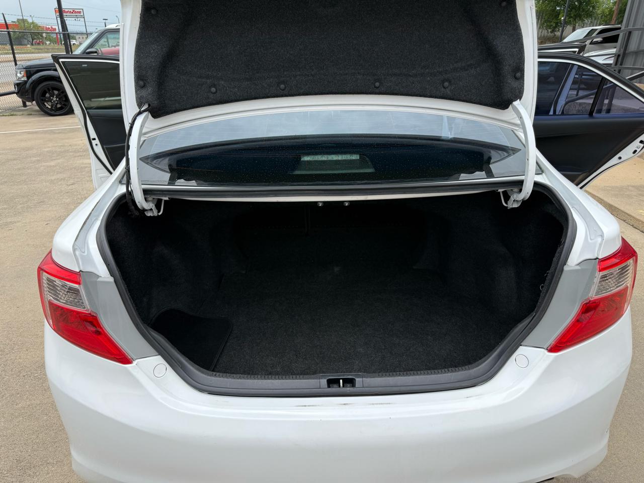 Toyota Camry XLE 2013
