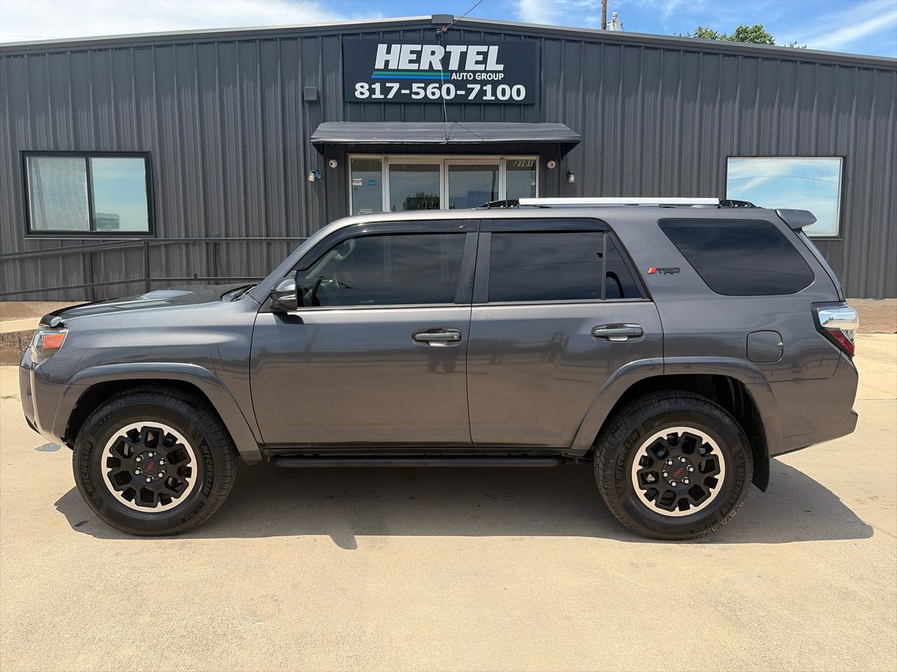 Toyota 4Runner TRD Off-road Premium 4WD 2017
