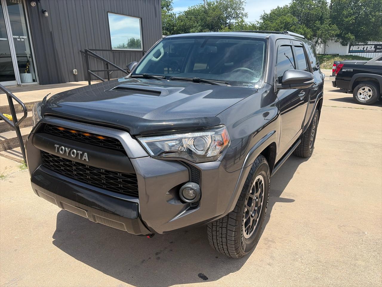 Toyota 4Runner TRD Off-road Premium 4WD 2017