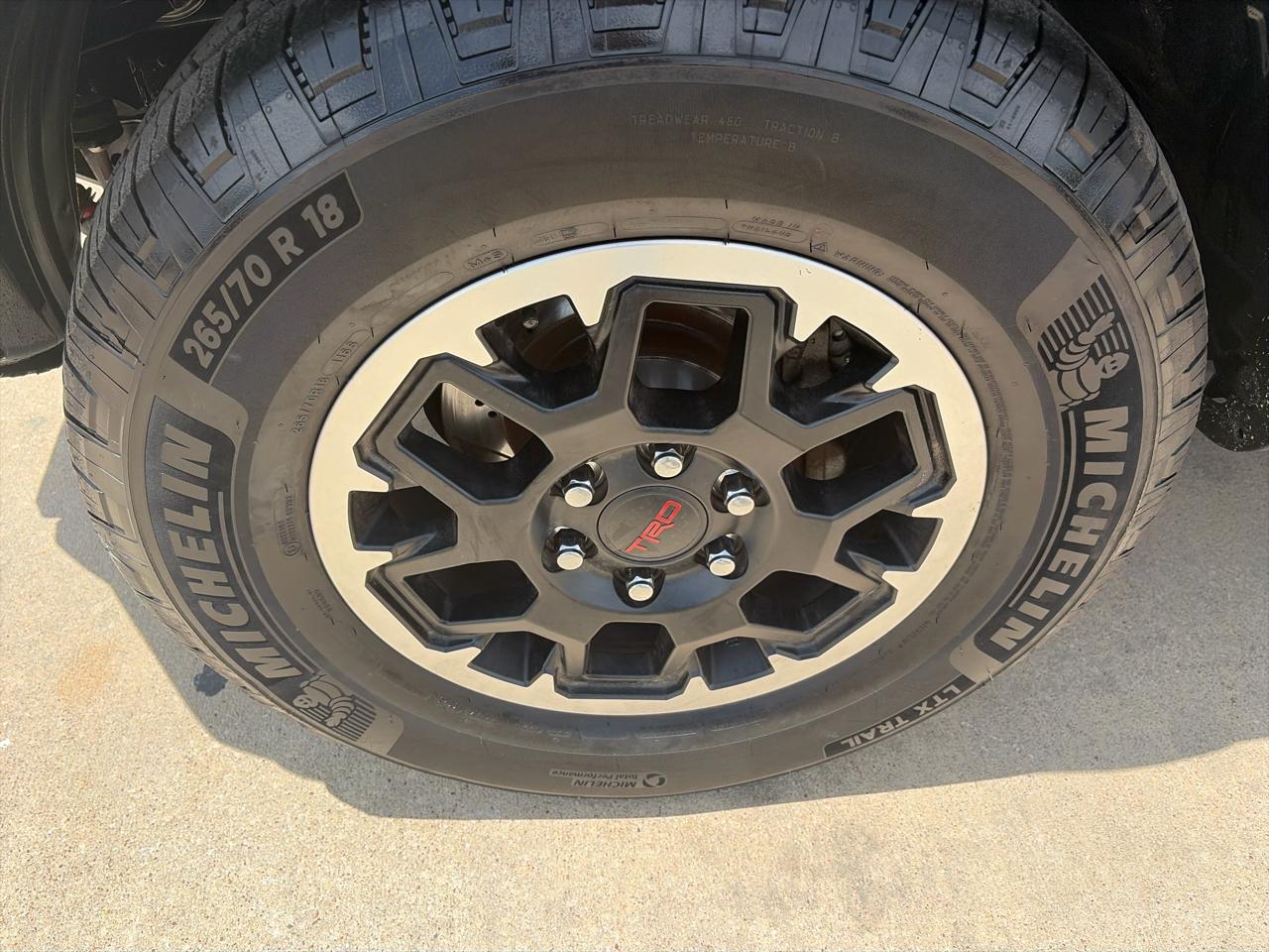 Toyota 4Runner TRD Off-road Premium 4WD 2017