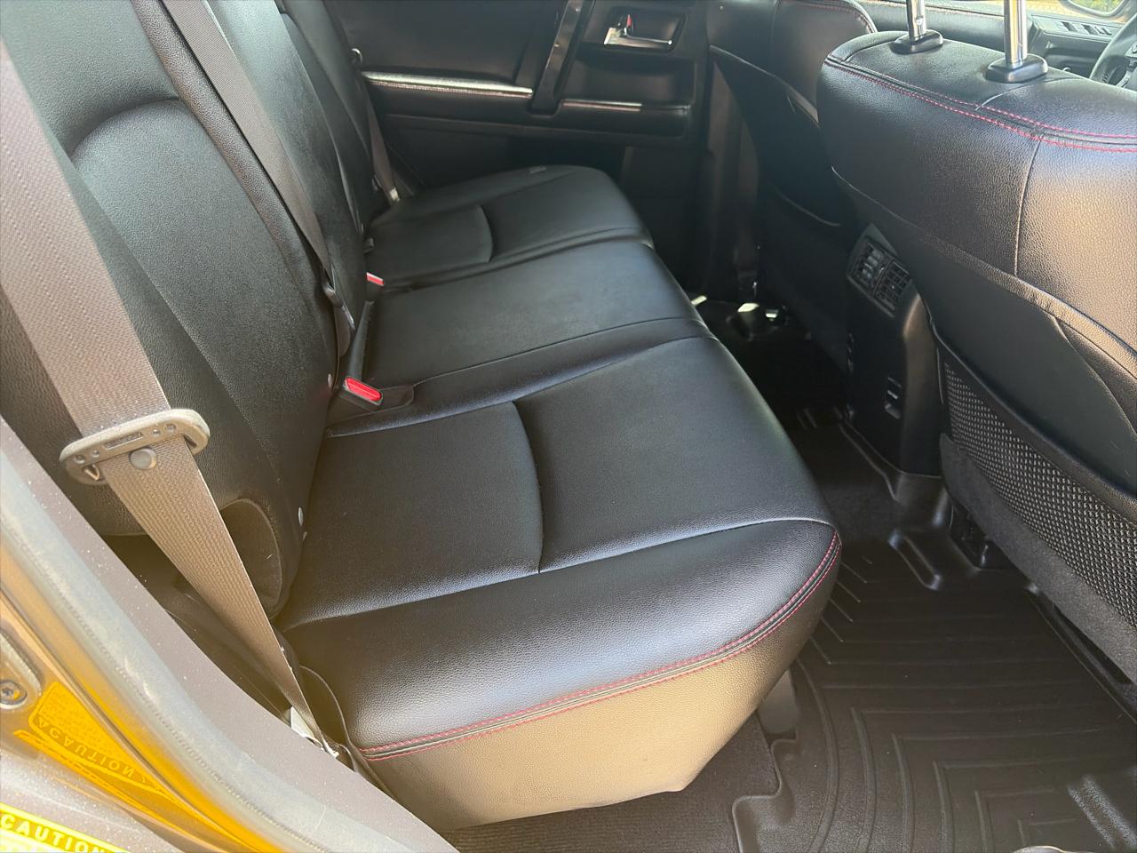 Toyota 4Runner TRD Off-road Premium 4WD 2017