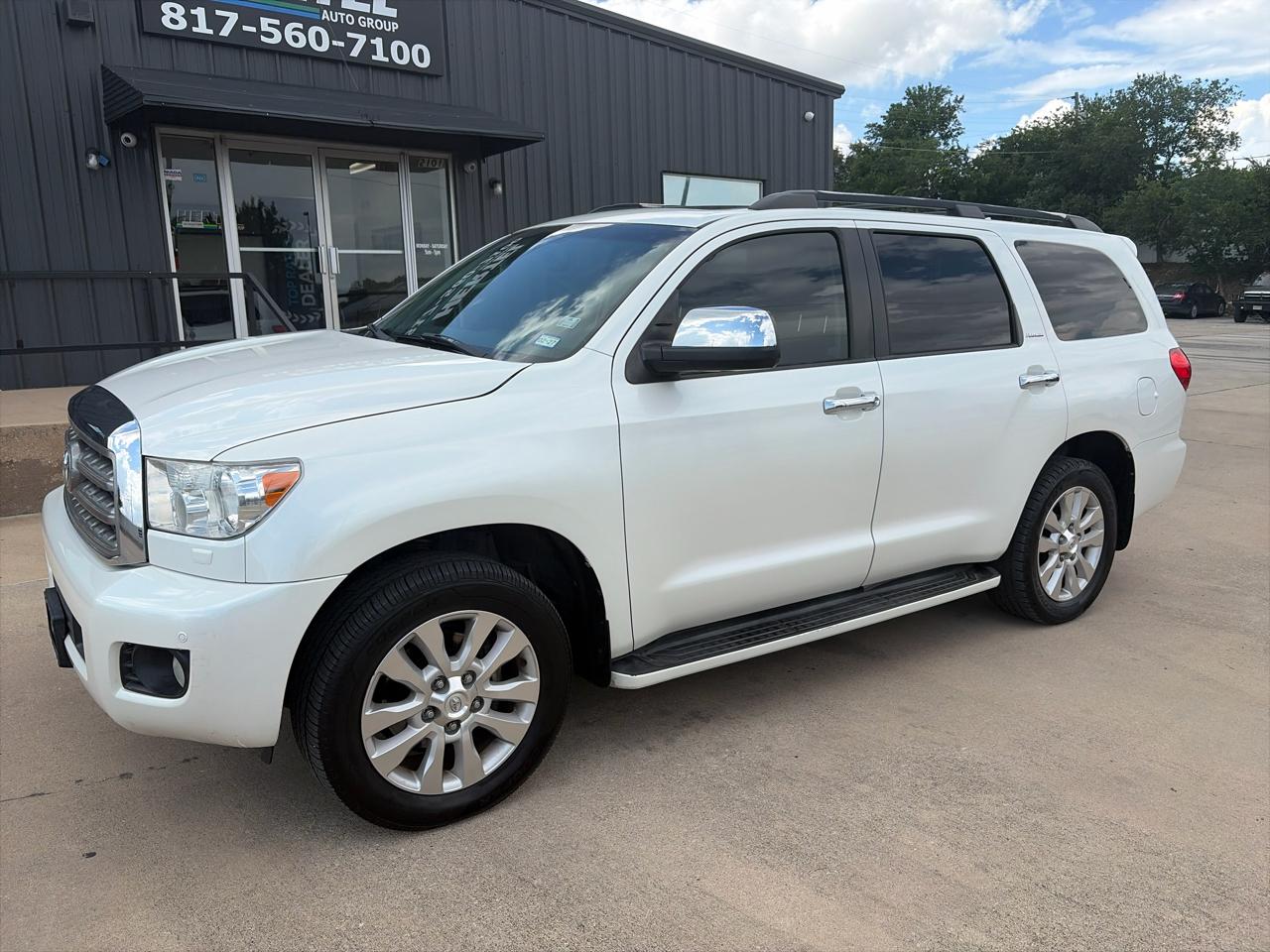 Toyota Sequoia Plantium 2WD 2014
