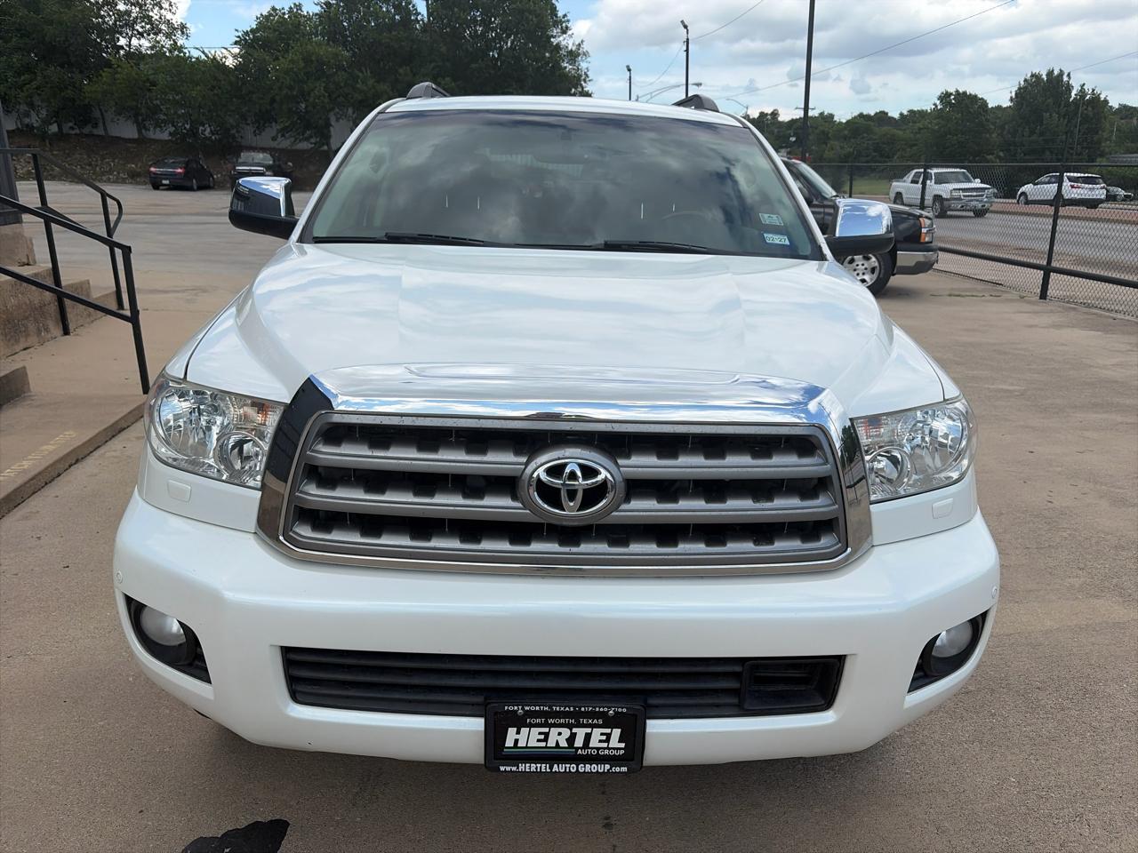 Toyota Sequoia Plantium 2WD 2014