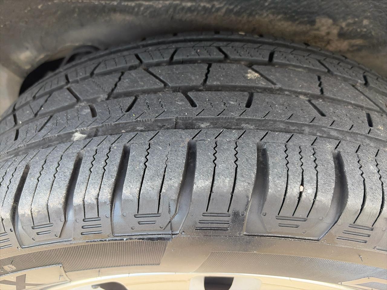 Toyota Sequoia Plantium 2WD 2014