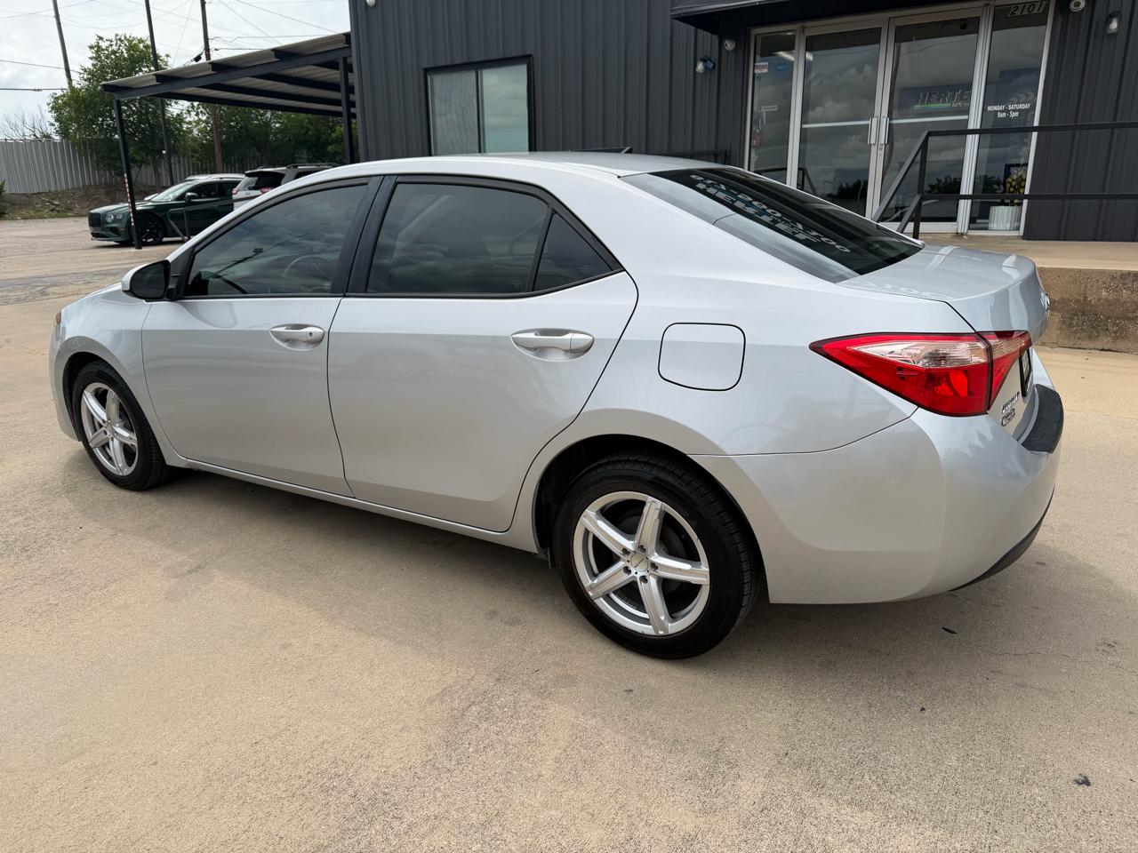 Toyota Corolla LE CVT 2017