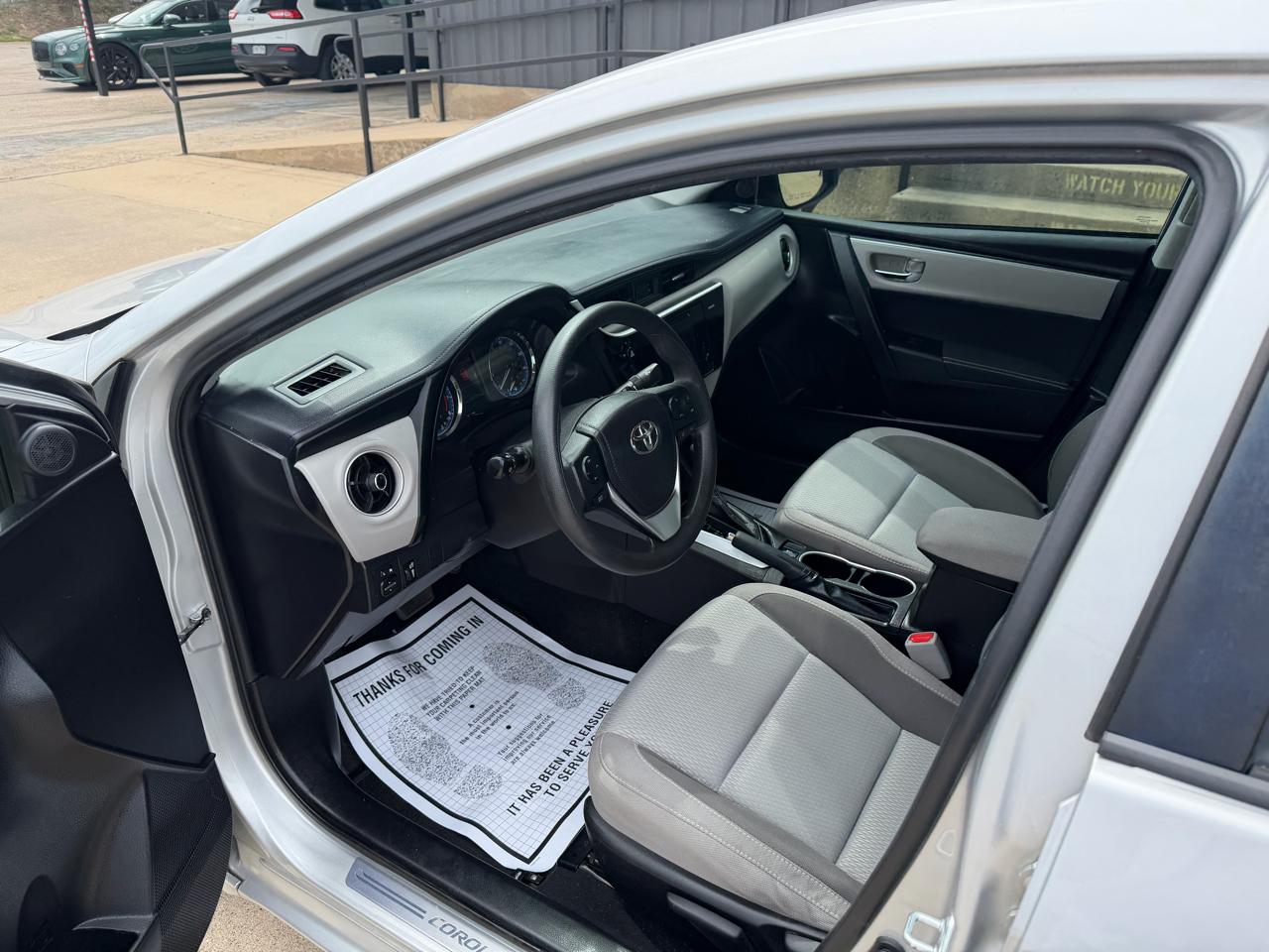 Toyota Corolla LE CVT 2017