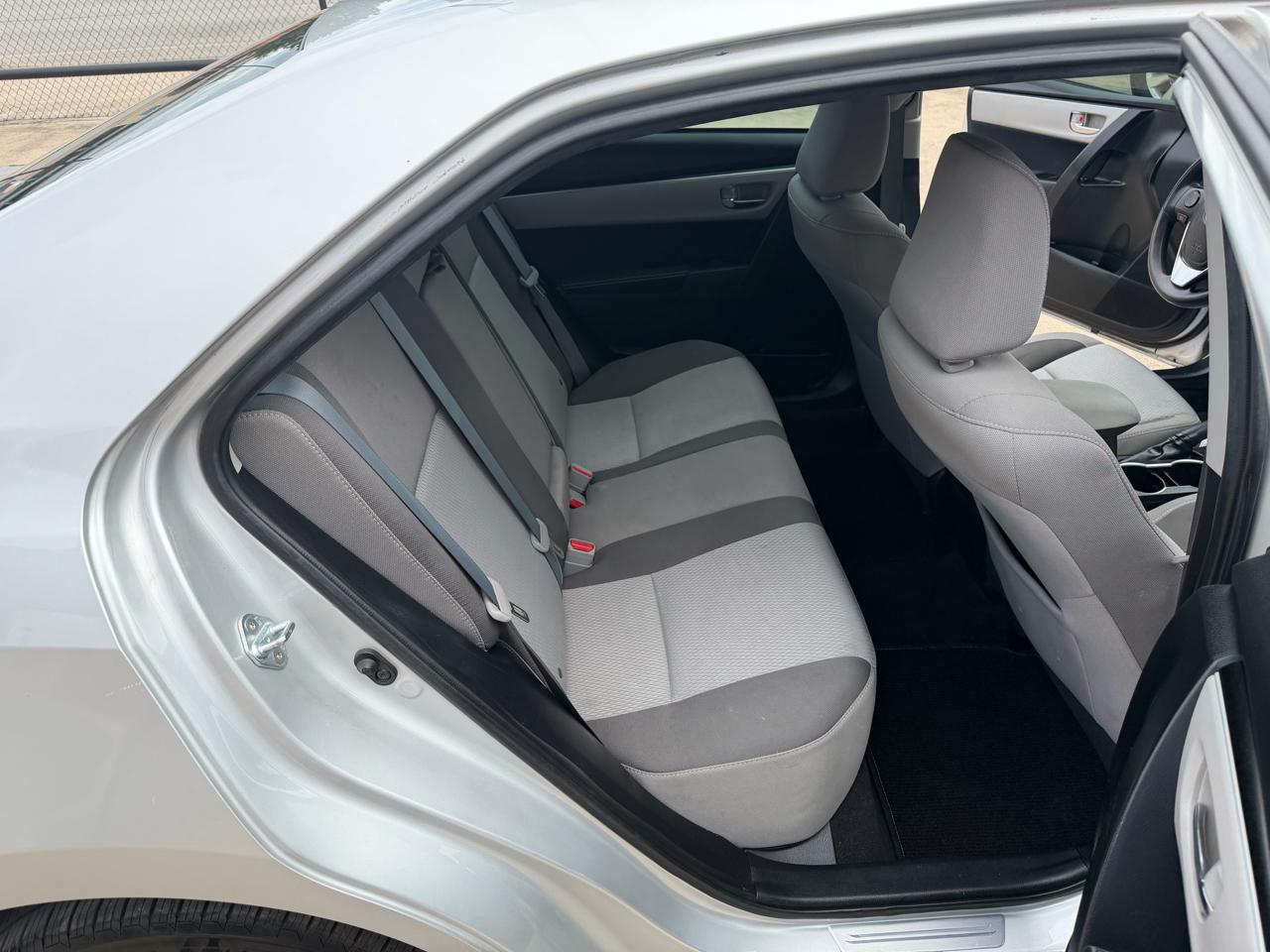 Toyota Corolla LE CVT 2017