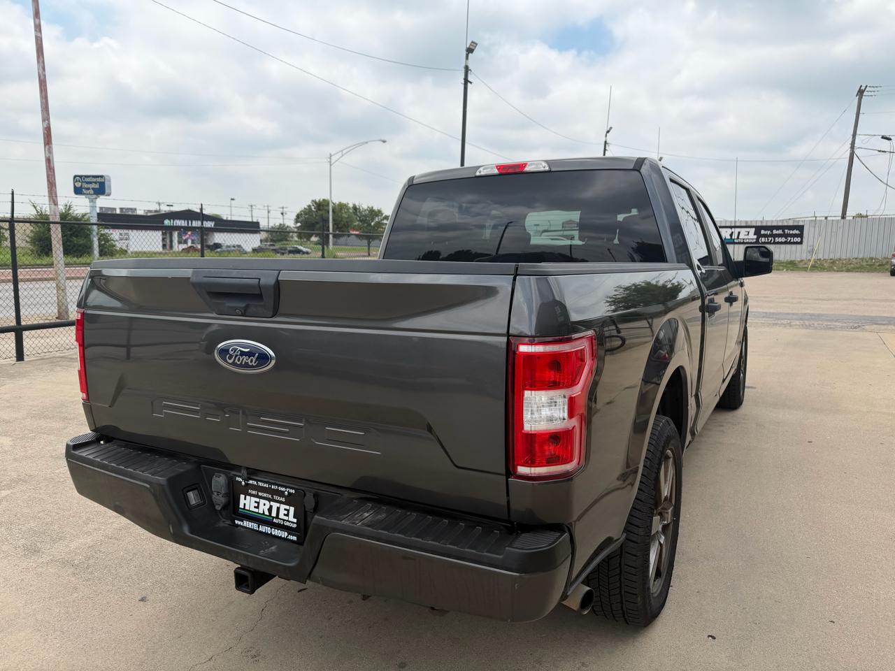 Ford F-150 2WD SuperCrew 139" XL 2019