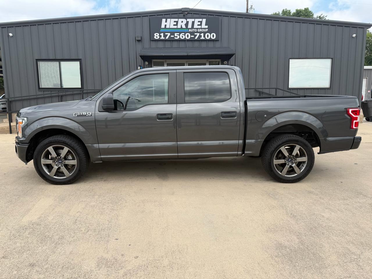 Ford F-150 2WD SuperCrew 139" XL 2019