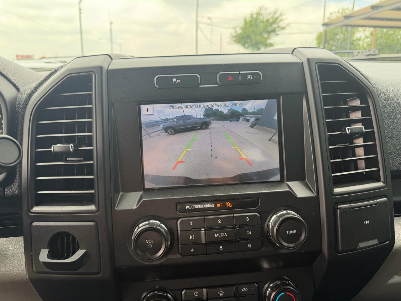 Ford F-150 2WD SuperCrew 139" XL 2019