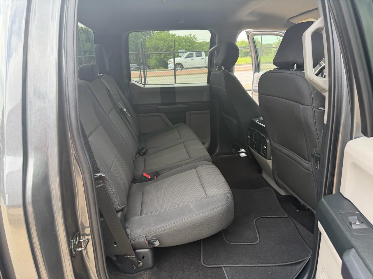 Ford F-150 2WD SuperCrew 139" XL 2019