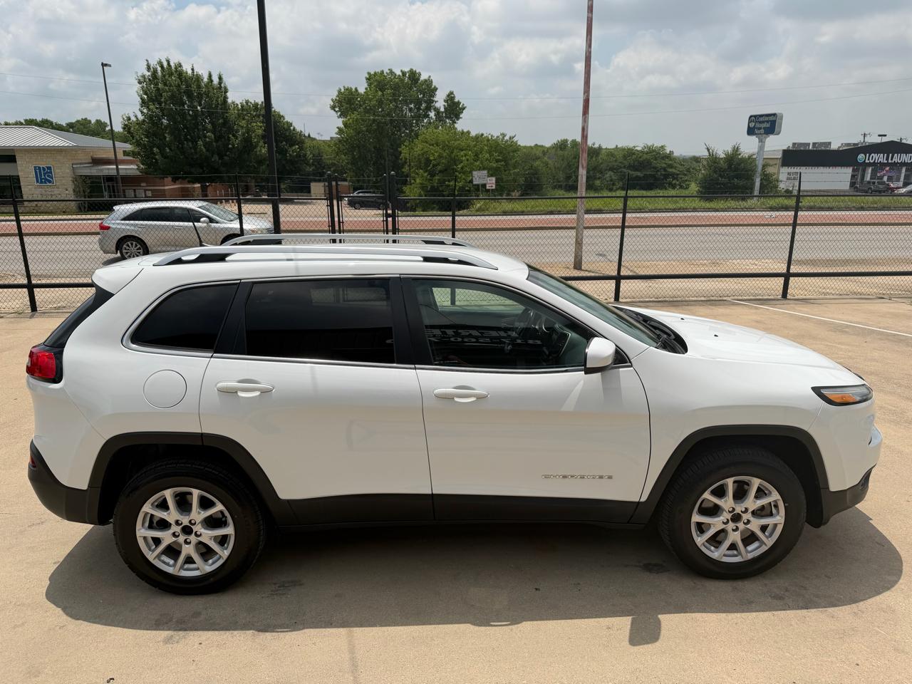 Jeep Cherokee Latitude 4WD 2017