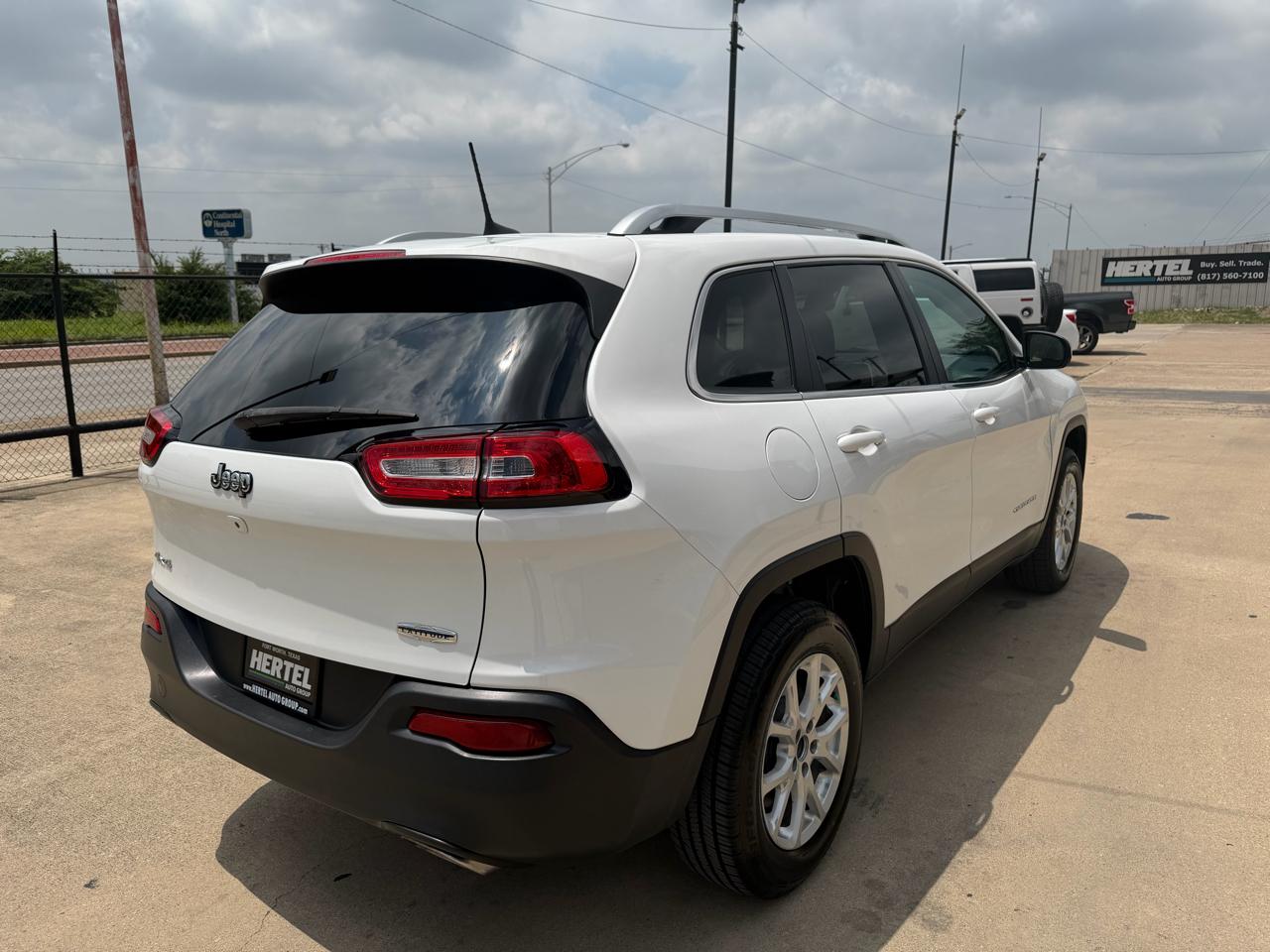 Jeep Cherokee Latitude 4WD 2017