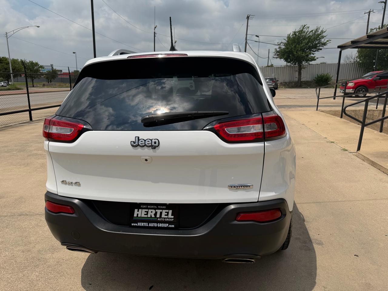 Jeep Cherokee Latitude 4WD 2017