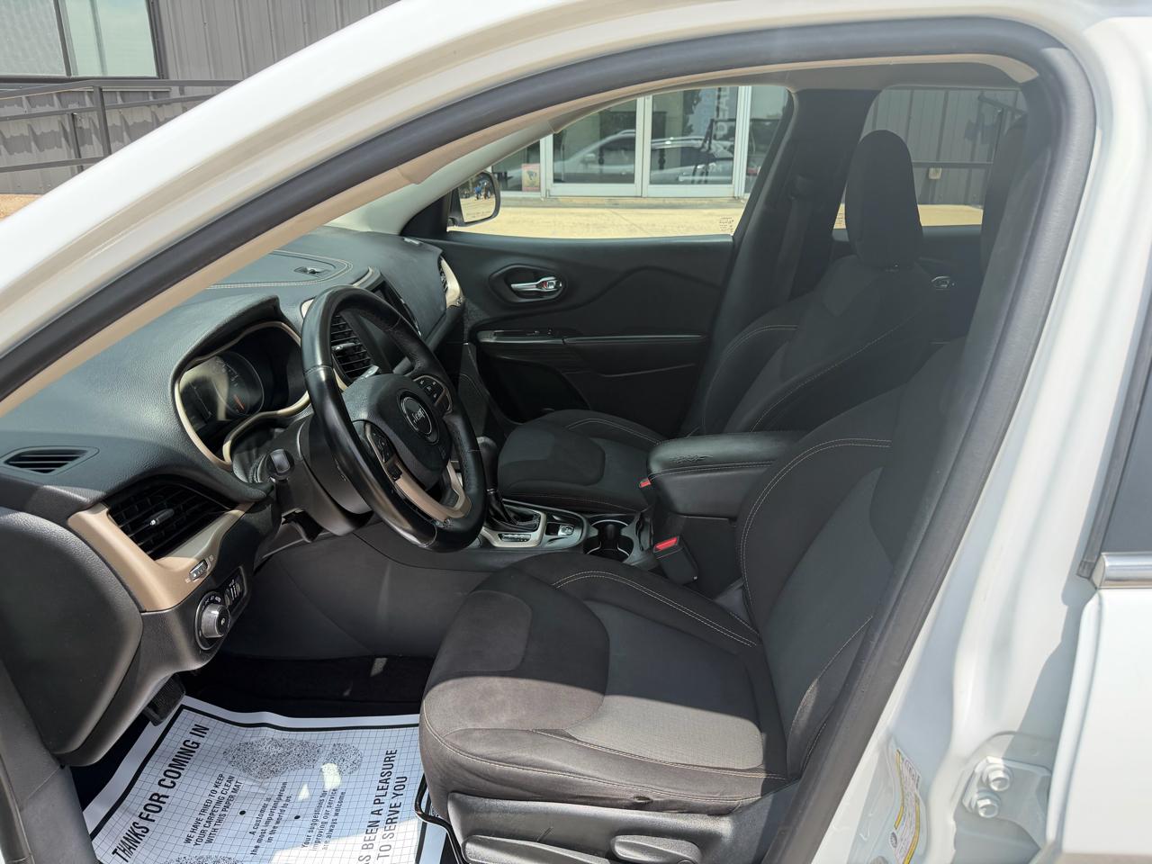 Jeep Cherokee Latitude 4WD 2017