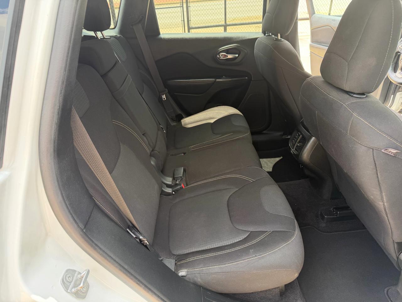 Jeep Cherokee Latitude 4WD 2017
