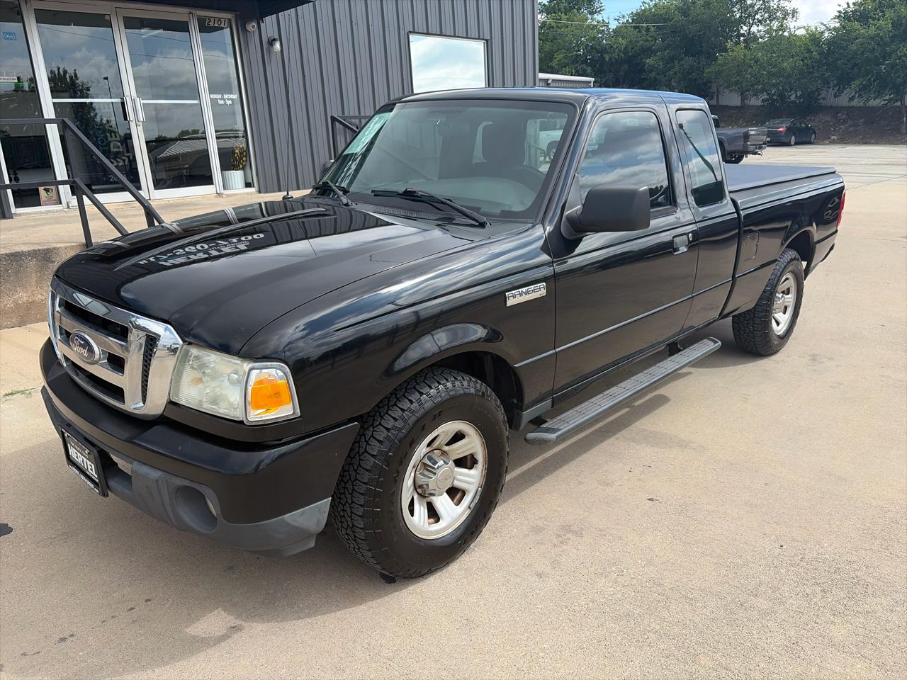 Ford Ranger 108" WB XLT 2010