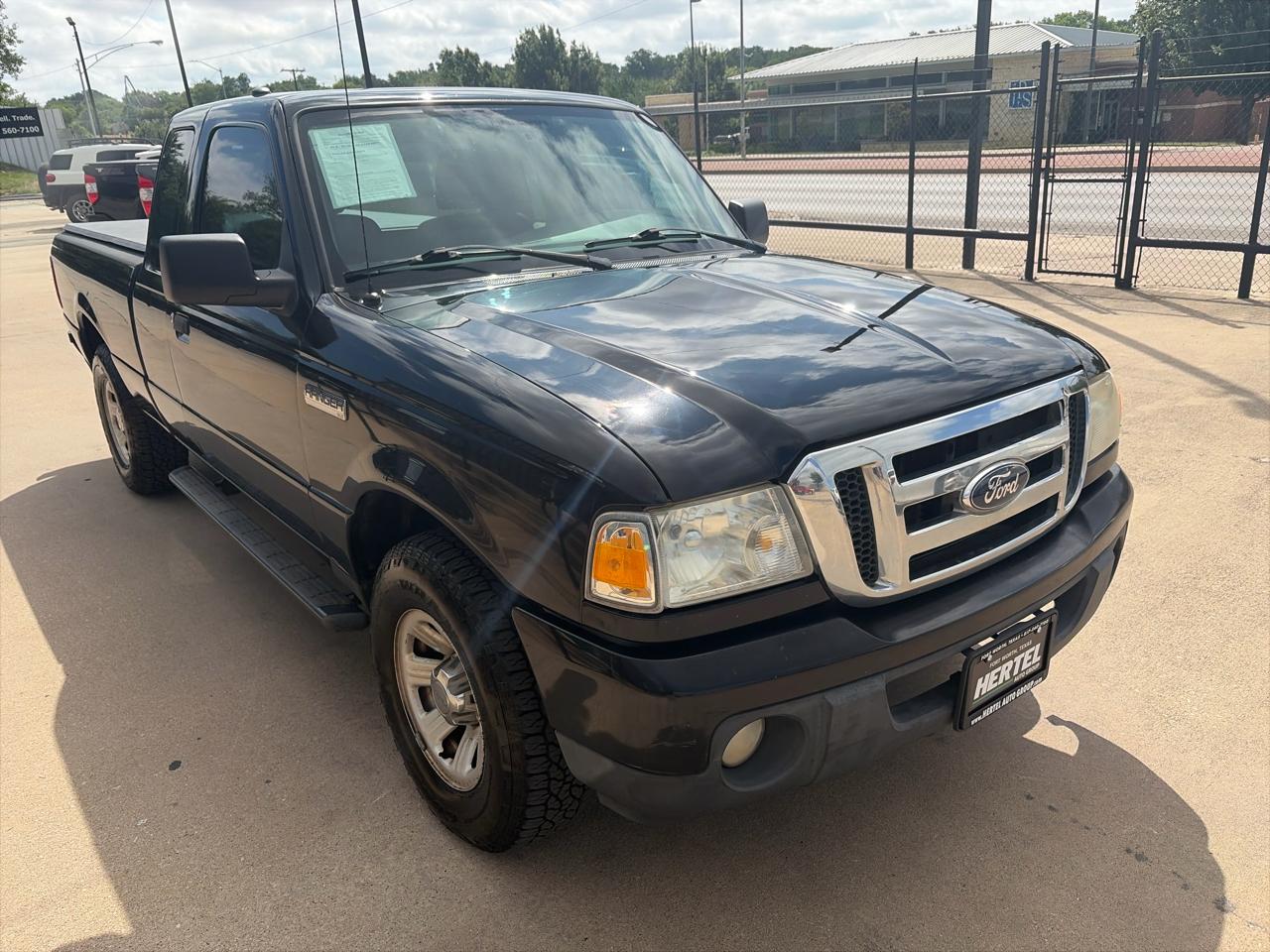 Ford Ranger 108" WB XLT 2010