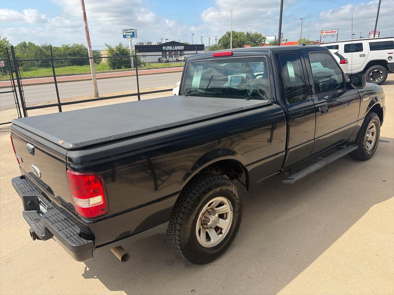 Ford Ranger 108" WB XLT 2010
