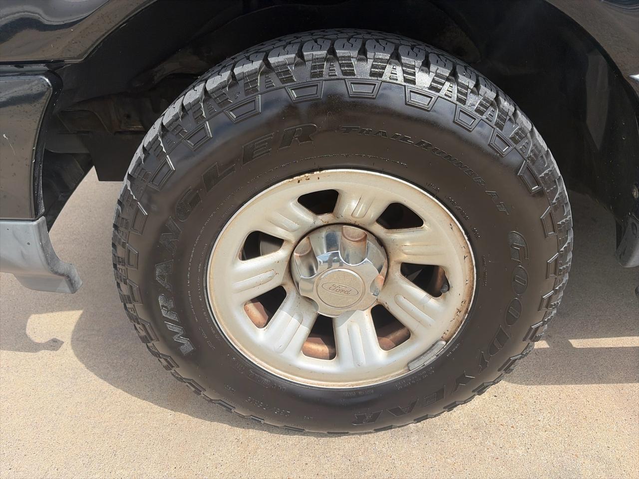Ford Ranger 108" WB XLT 2010