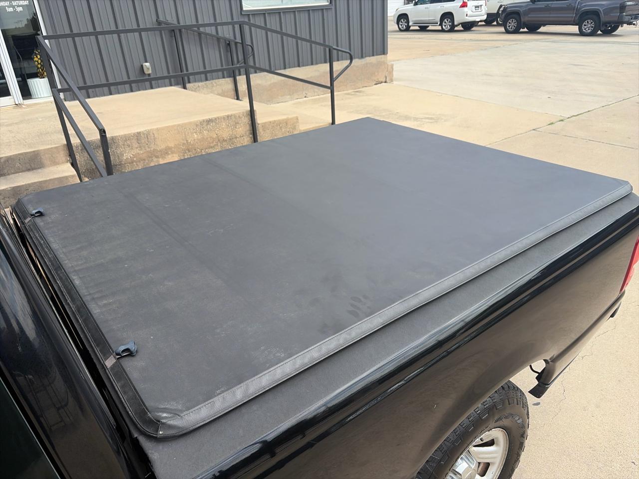 Ford Ranger 108" WB XLT 2010