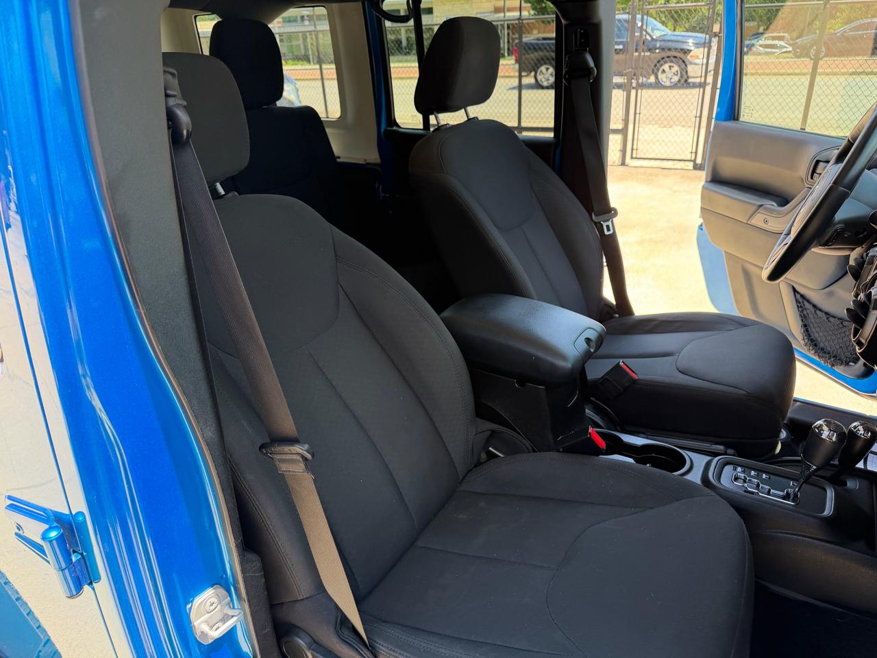 Jeep Wrangler Unlimited Sport 4WD 2015