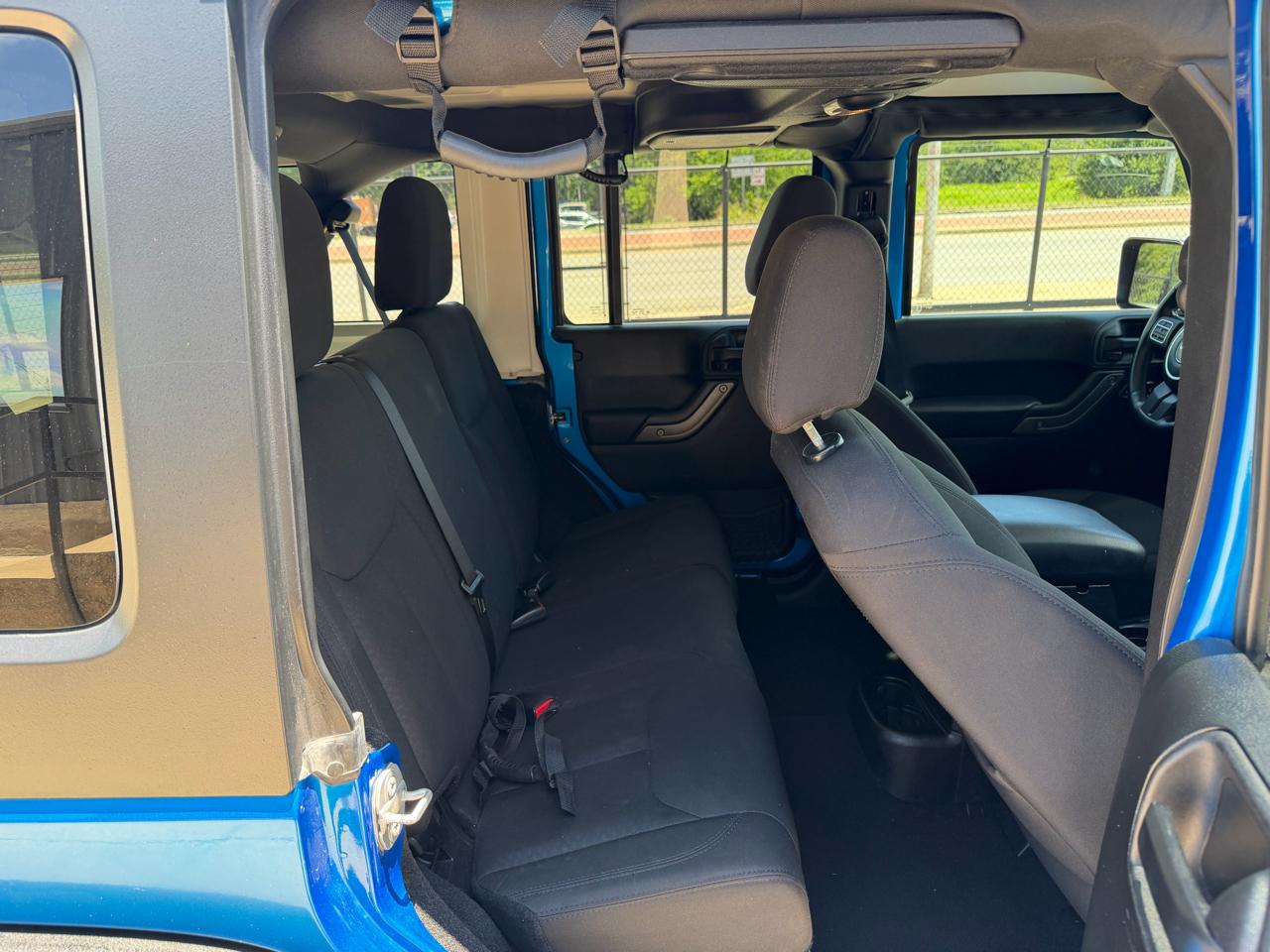 Jeep Wrangler Unlimited Sport 4WD 2015