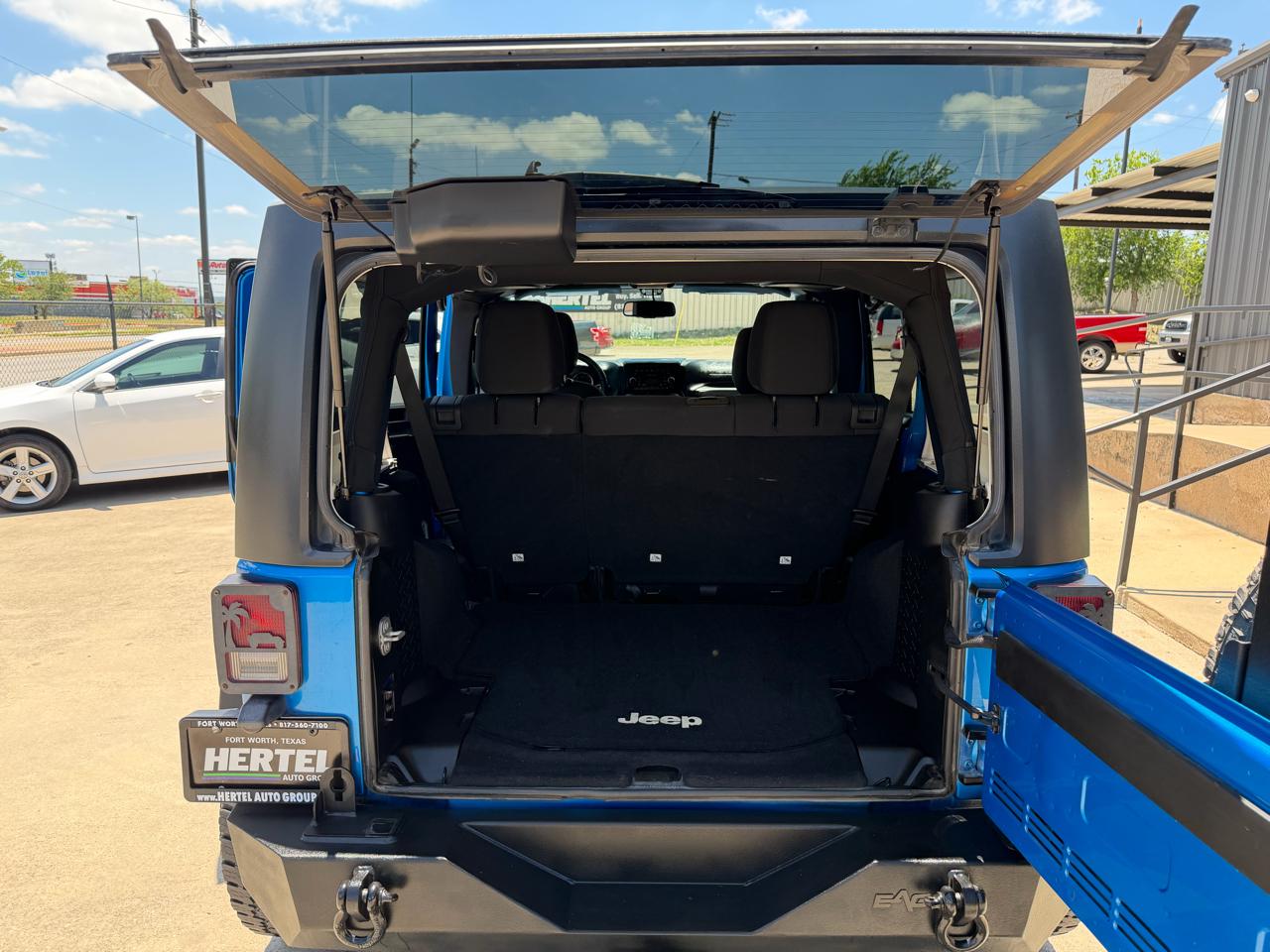 Jeep Wrangler Unlimited Sport 4WD 2015
