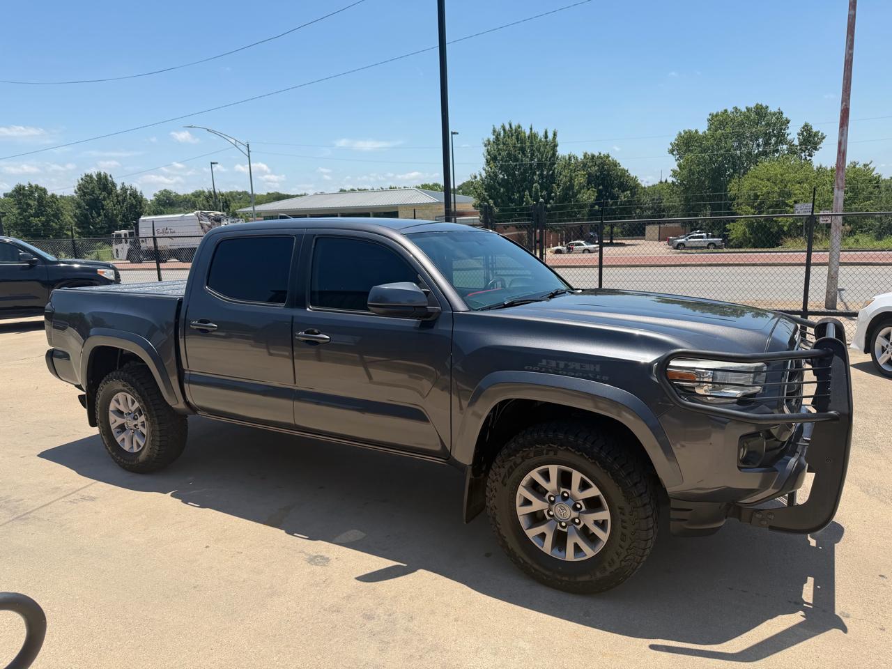 Toyota Tacoma  2017