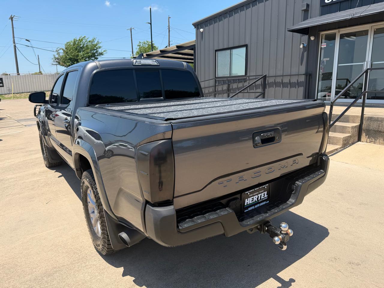 Toyota Tacoma  2017