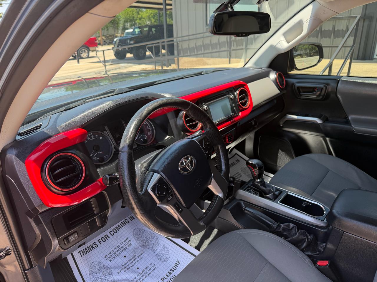 Toyota Tacoma  2017
