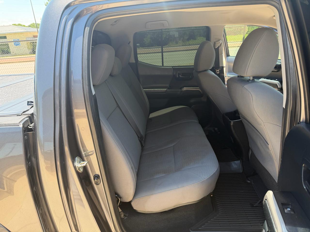 Toyota Tacoma  2017