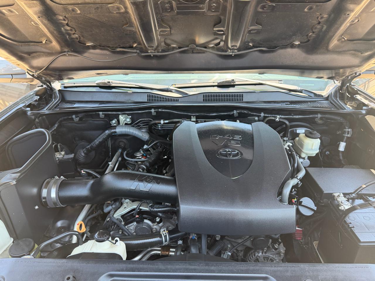 Toyota Tacoma  2017
