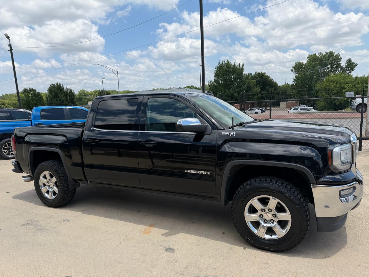 GMC Sierra 1500 SLT Crew Cab Long Box 4WD 2016