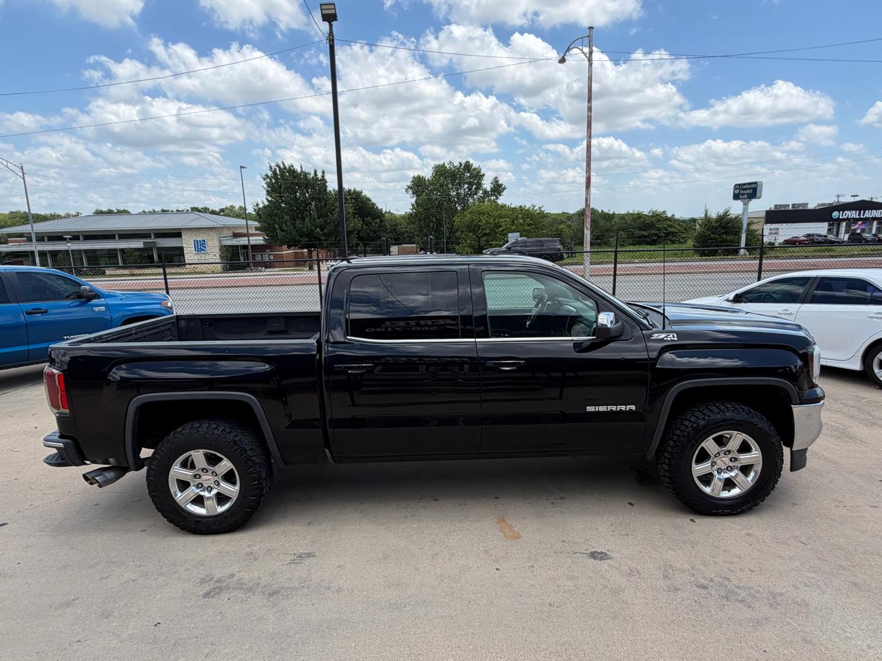 GMC Sierra 1500 SLT Crew Cab Long Box 4WD 2016