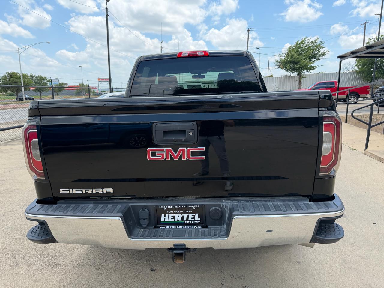 GMC Sierra 1500 SLT Crew Cab Long Box 4WD 2016