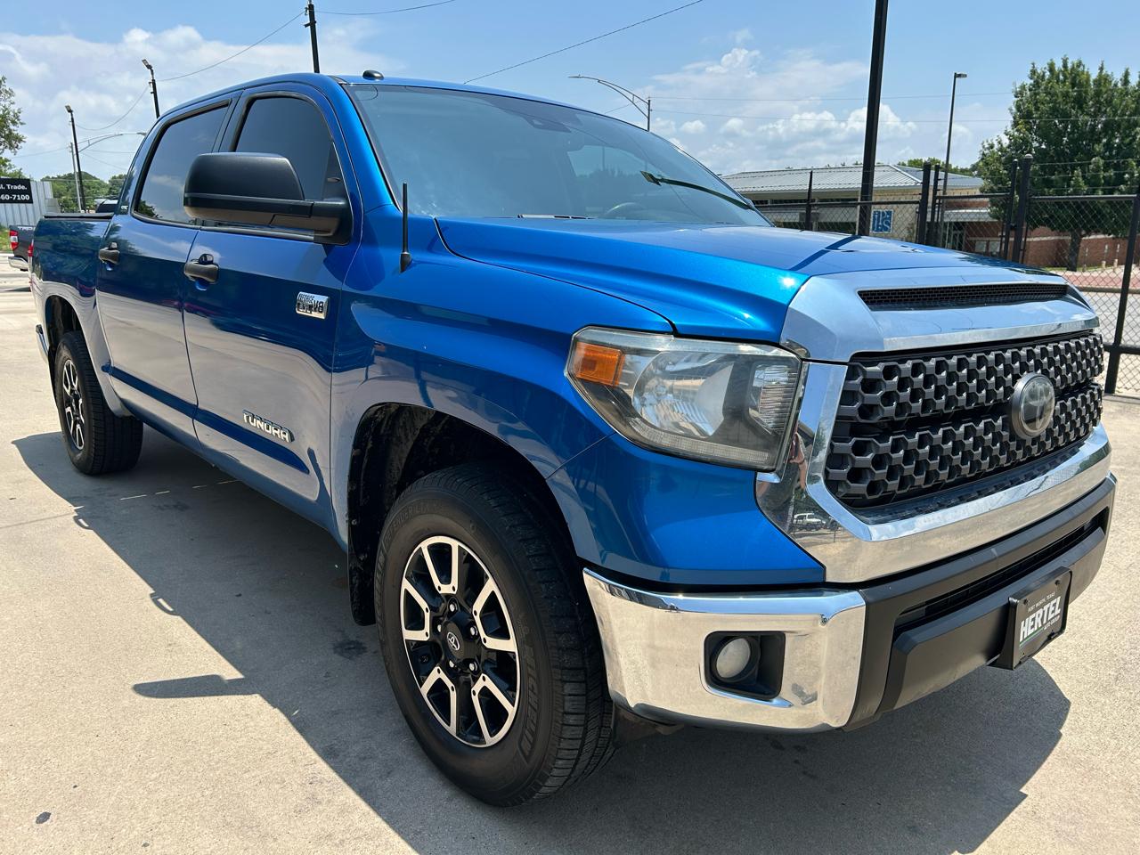 Toyota Tundra SR5 5.7L V8 CrewMax 2WD 2018