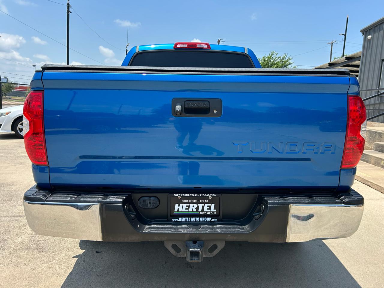 Toyota Tundra SR5 5.7L V8 CrewMax 2WD 2018