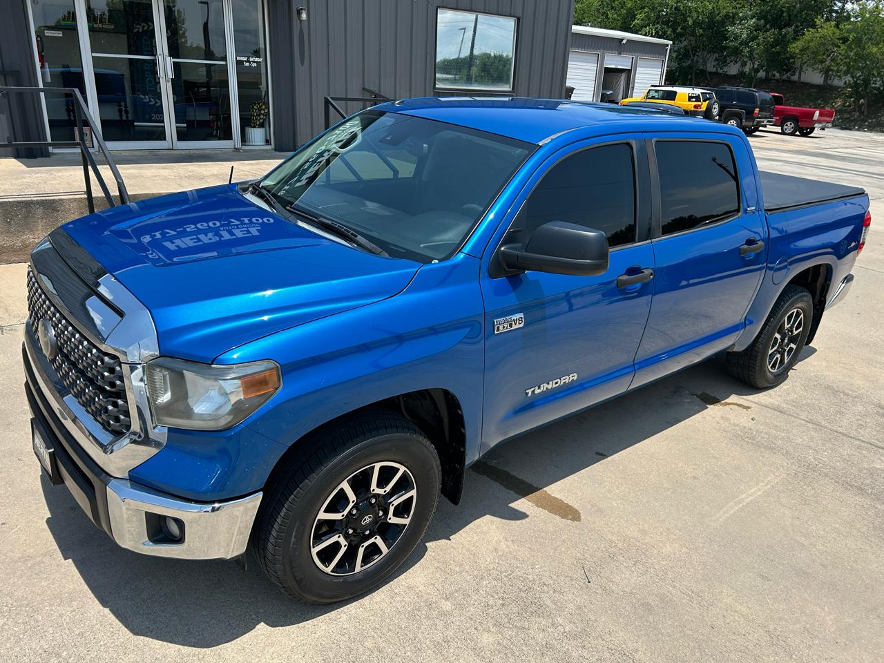 Toyota Tundra SR5 5.7L V8 CrewMax 2WD 2018