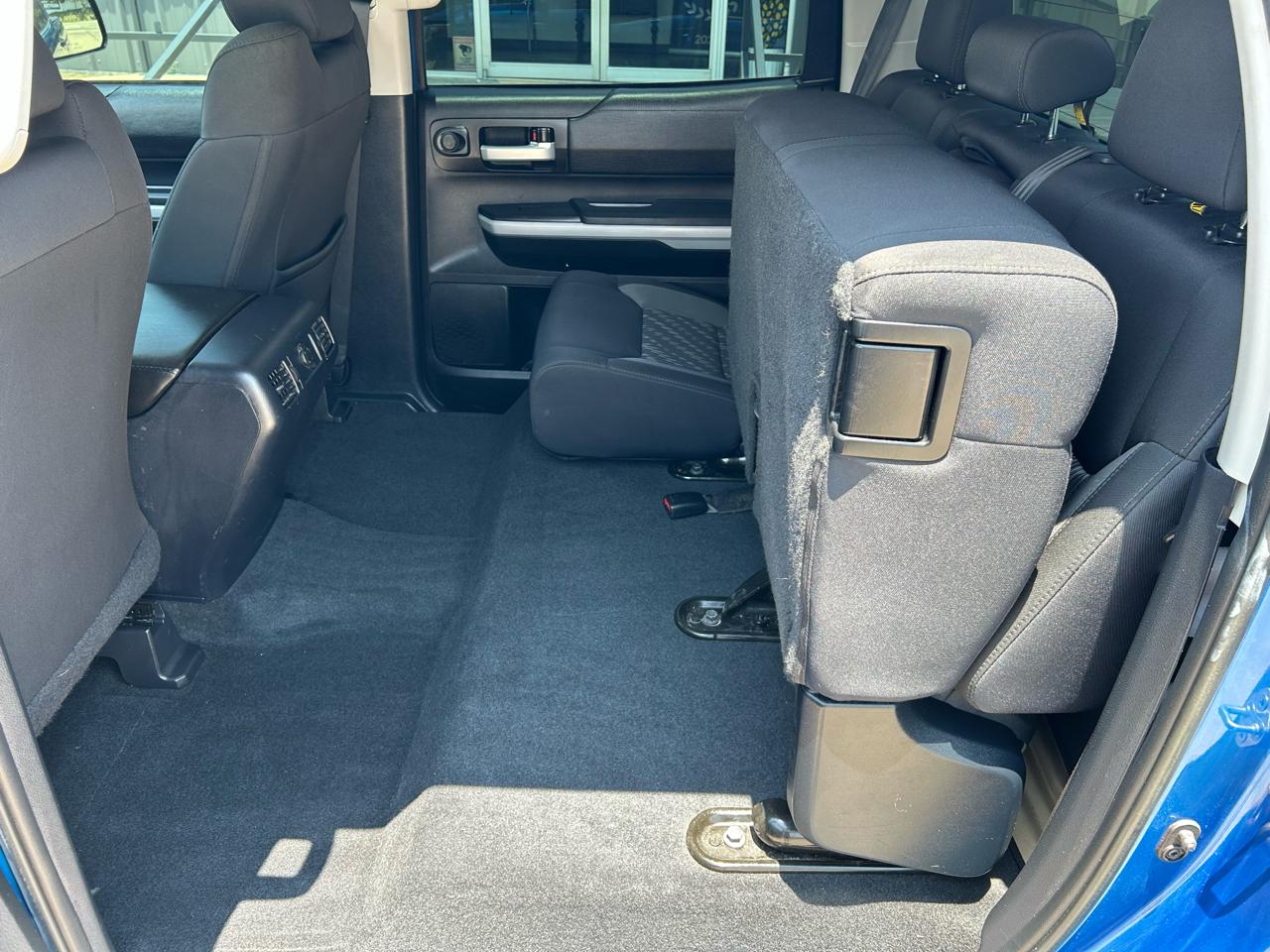 Toyota Tundra SR5 5.7L V8 CrewMax 2WD 2018