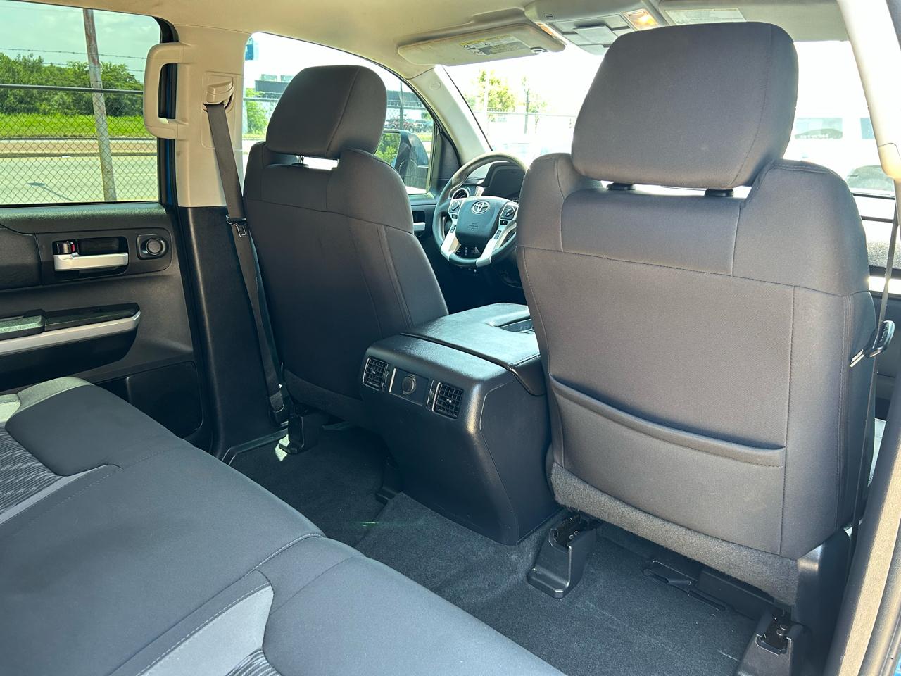 Toyota Tundra SR5 5.7L V8 CrewMax 2WD 2018
