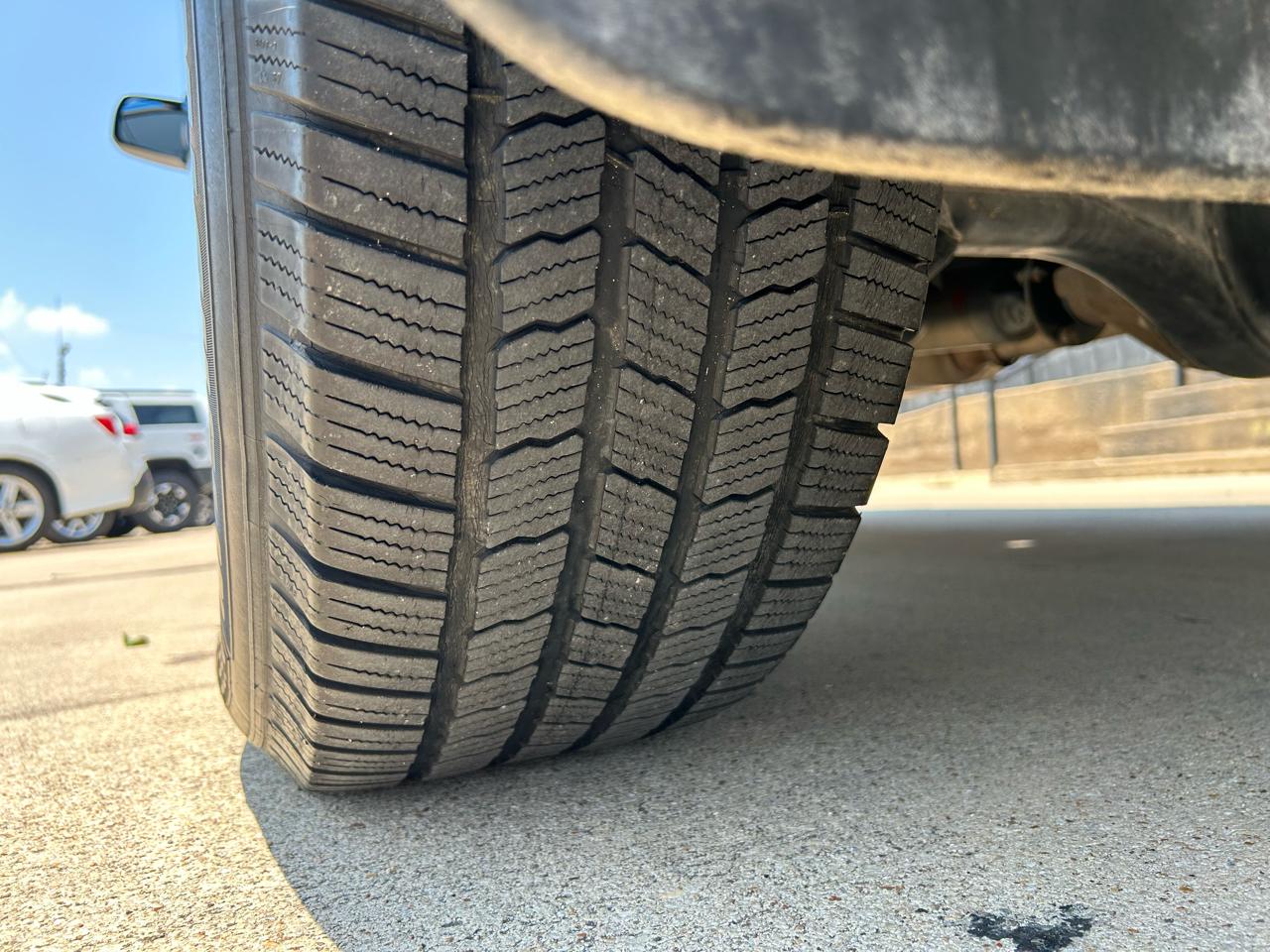 Toyota Tundra SR5 5.7L V8 CrewMax 2WD 2018