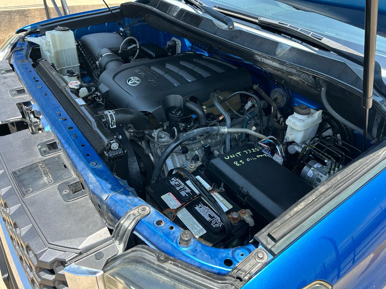 Toyota Tundra SR5 5.7L V8 CrewMax 2WD 2018