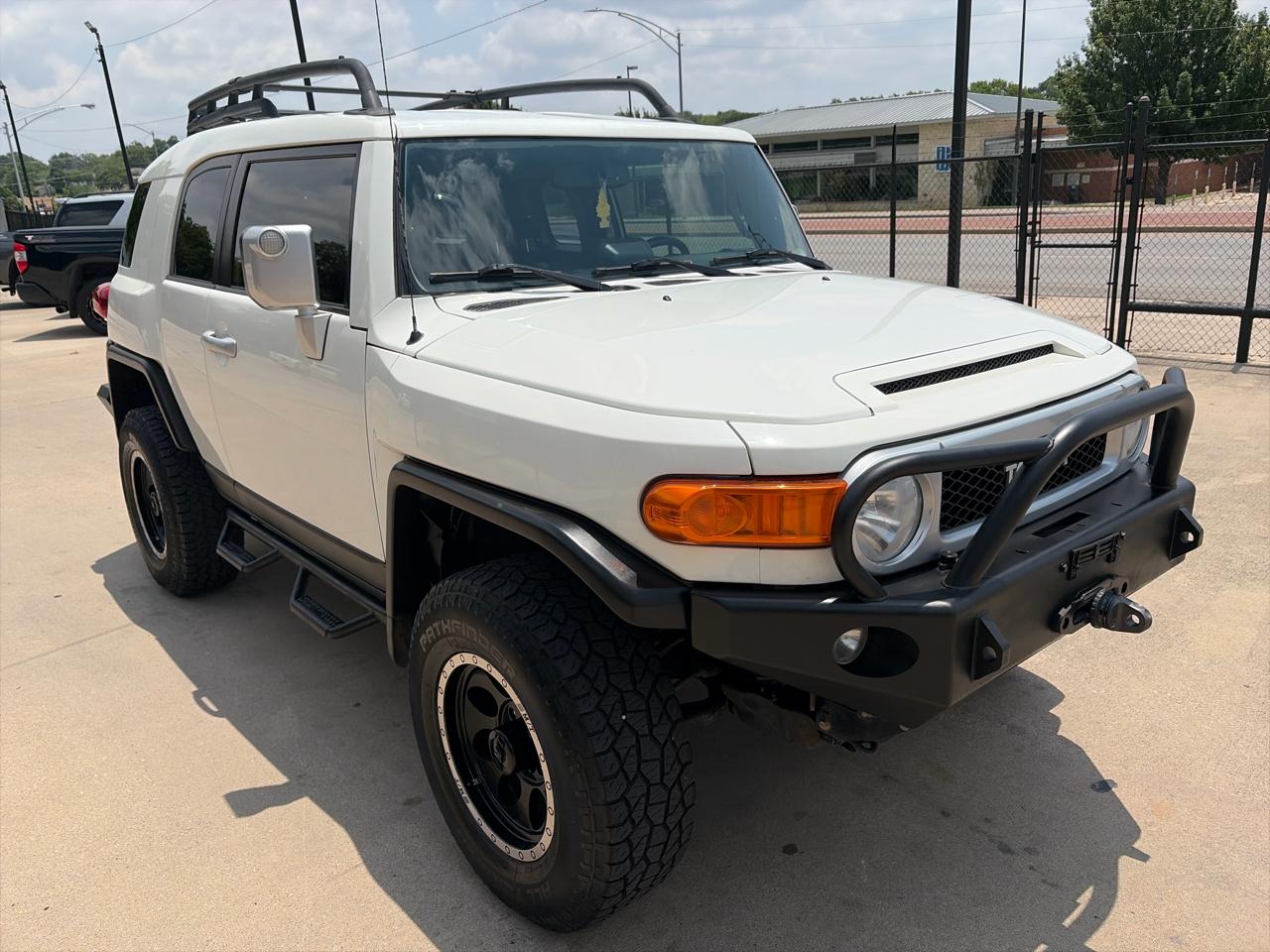 Toyota FJ Cruiser 4WD 2014