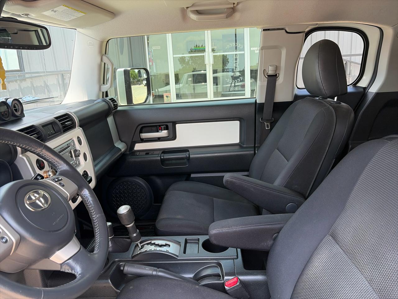 Toyota FJ Cruiser 4WD 2014