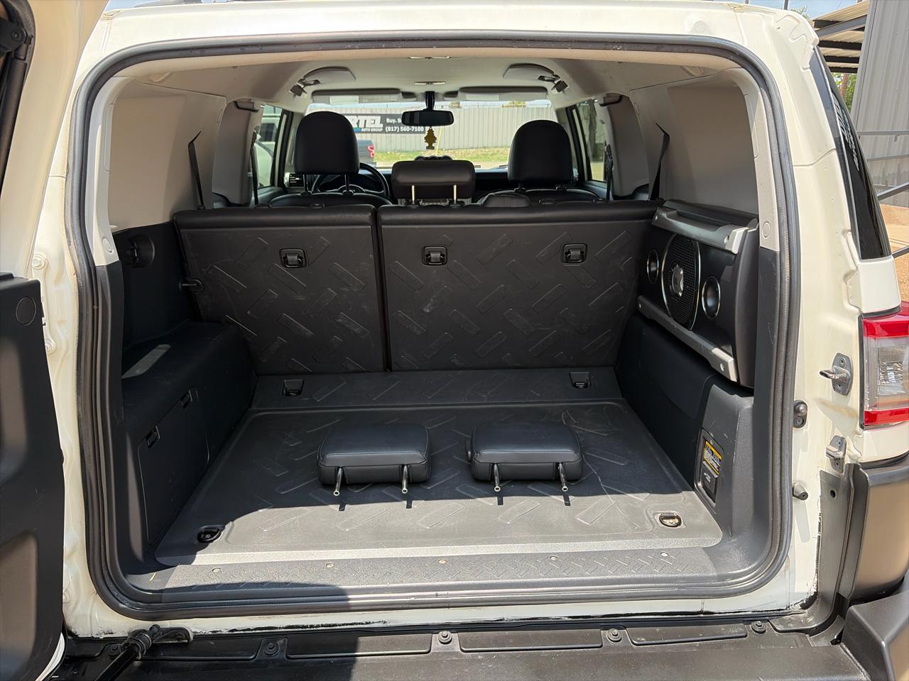 Toyota FJ Cruiser 4WD 2014